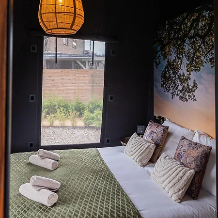 Glampinglodge Jasmijn אוהל מפואר *