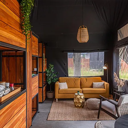 Glampinglodge Jasmijn Met Prive Hottub Luxuszelt *